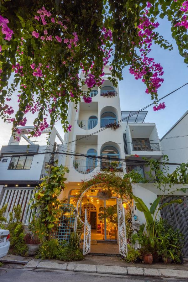 Nest House Homestay Da Nang Zewnętrze zdjęcie